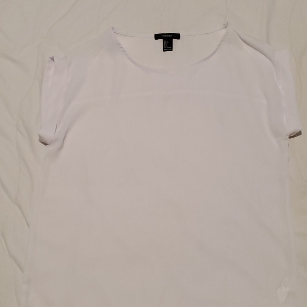 Forever 21 oversized short sleeve top